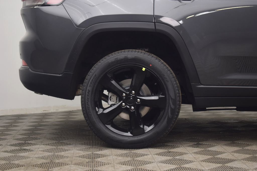 New 2026 Jeep Grand Cherokee Limited image 8