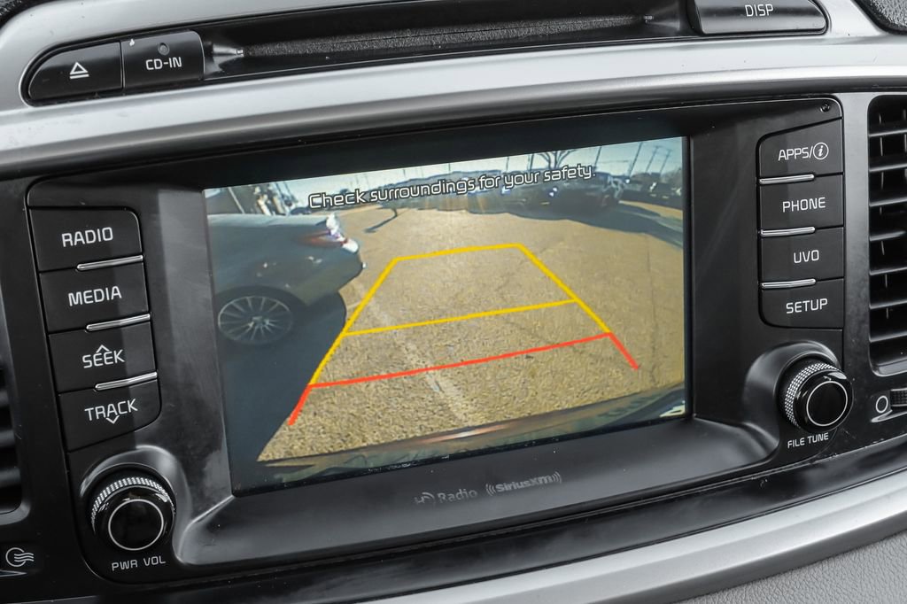 Used 2017 Kia Sorento LX w/ LX Convenience Package image 22