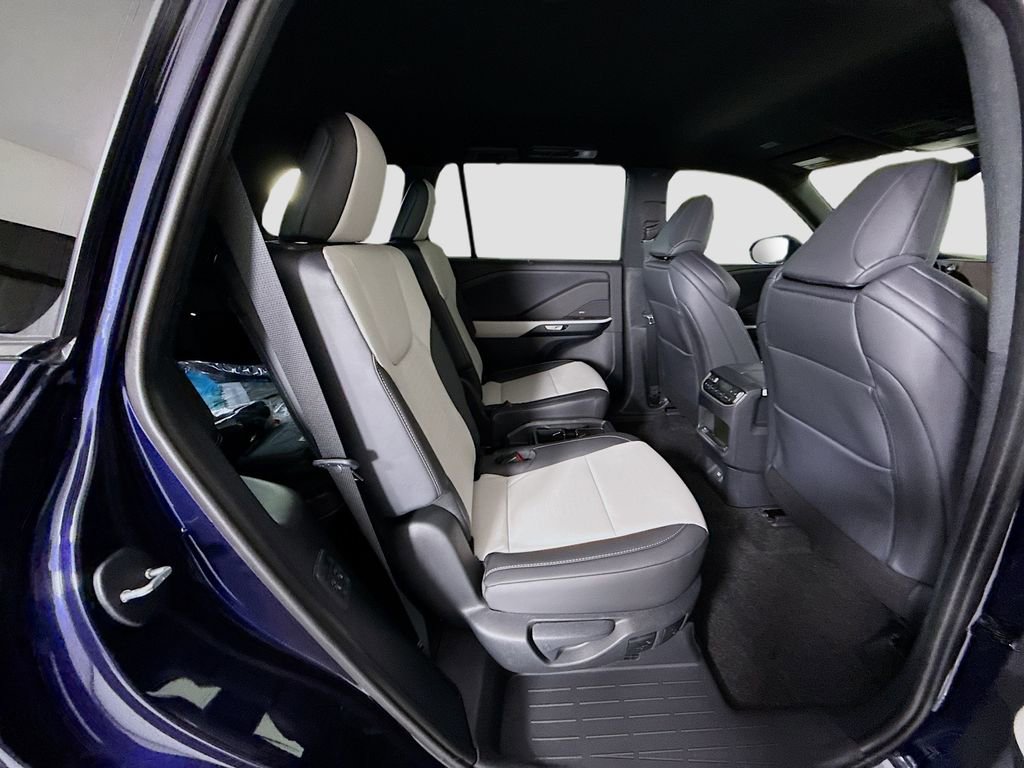 New 2026 Lexus TX 500h AWD image 23