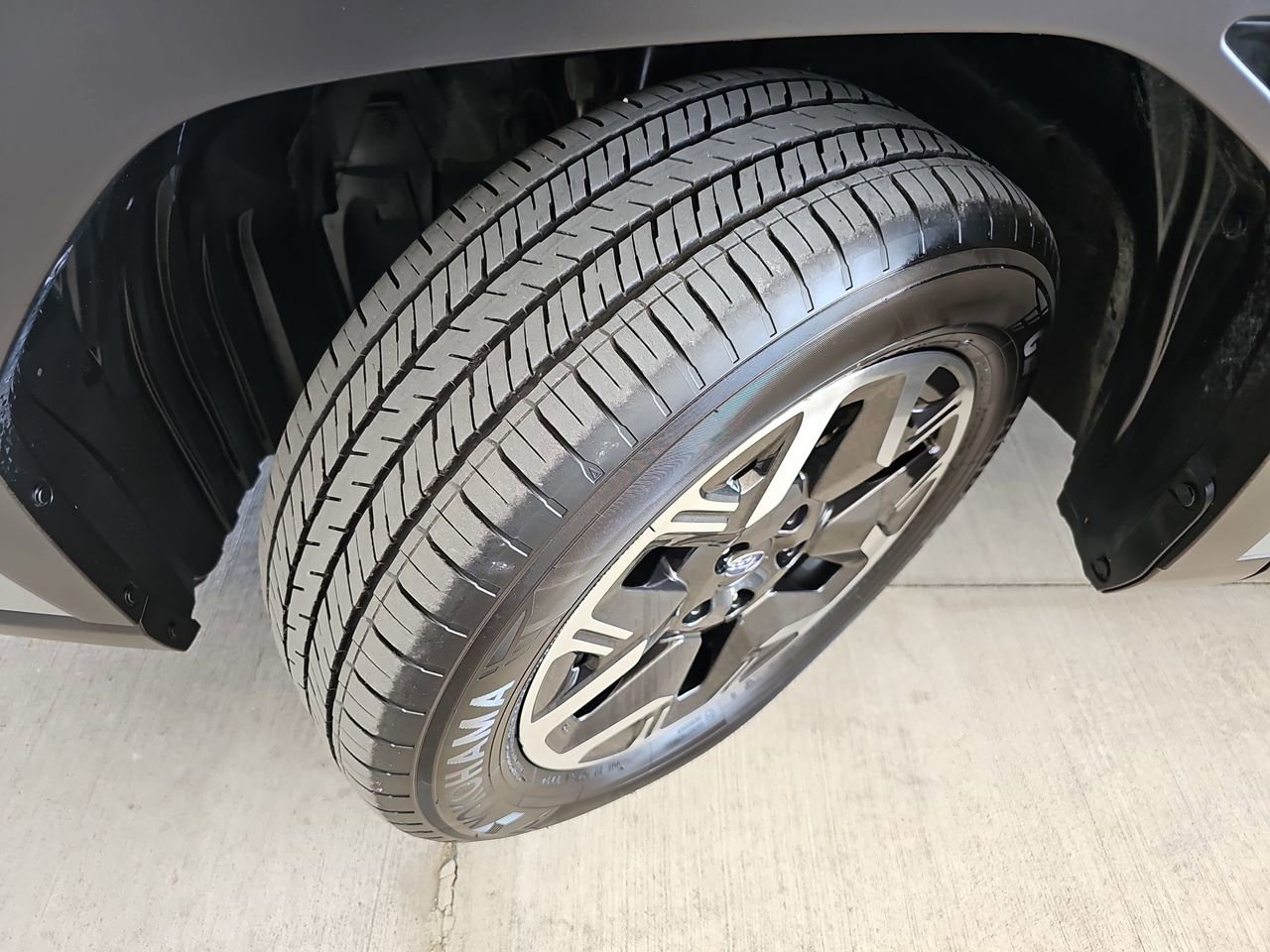 Used 2025 Subaru Forester Premium image 37