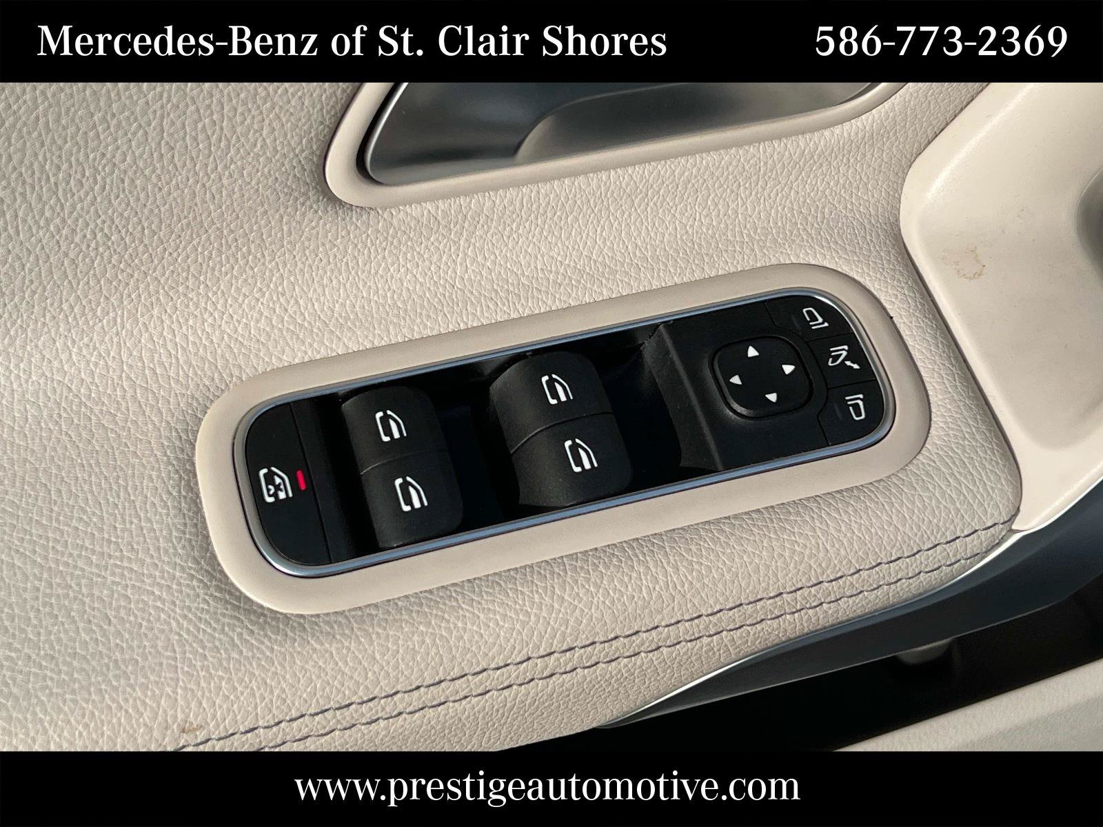 Used 2025 Mercedes-Benz CLA 250 4MATIC image 17