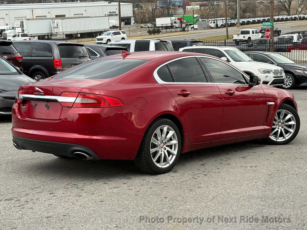 Used 2015 Jaguar XF Premium image 2