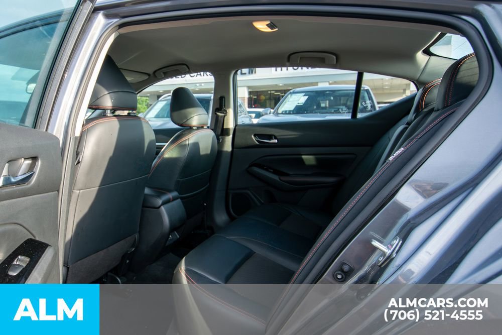 Used 2024 Nissan Altima 2.5 SR image 16