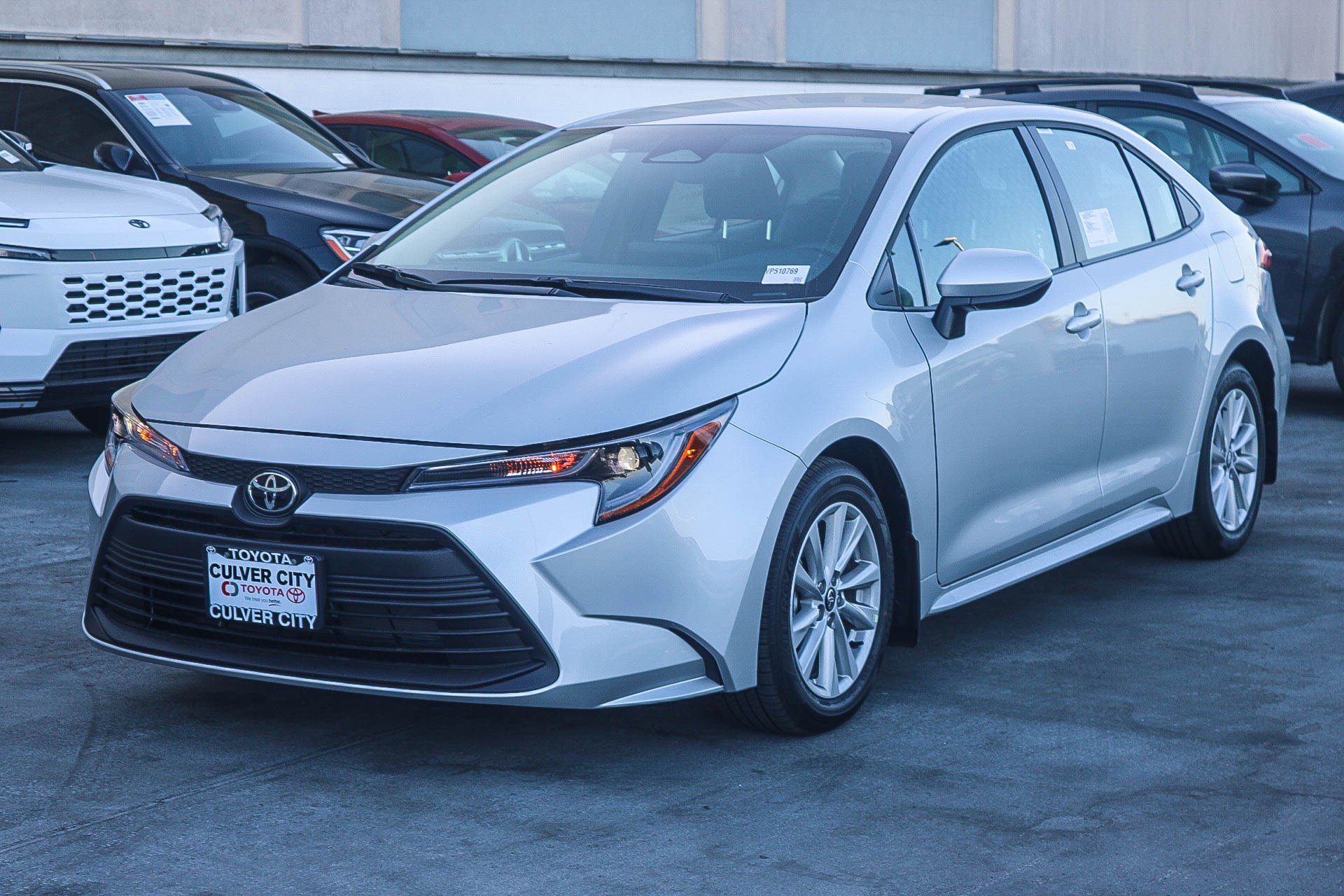 New 2027 Toyota Corolla LE w/ LE Premium Package FWD image 3