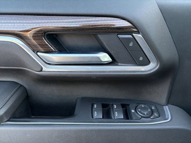 Used 2025 Chevrolet Silverado 2500 LT w/ Convenience Package image 4