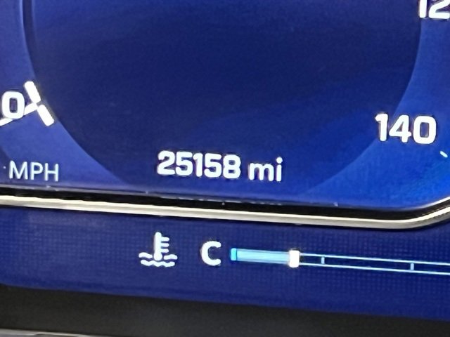 Used 2024 Chevrolet Silverado 2500 ZR2 w/ Technology Package image 29