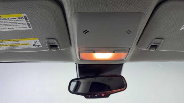 Used 2015 Buick Encore Convenience FWD image 17