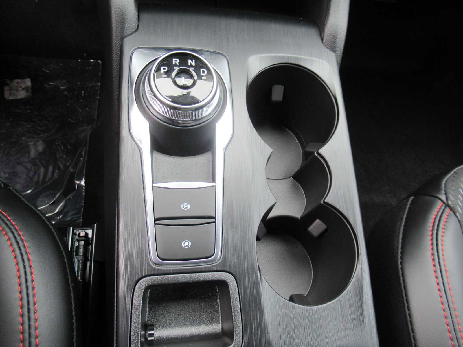 New 2025 Ford Escape ST-Line Select w/ Tech Pack #1 image 17