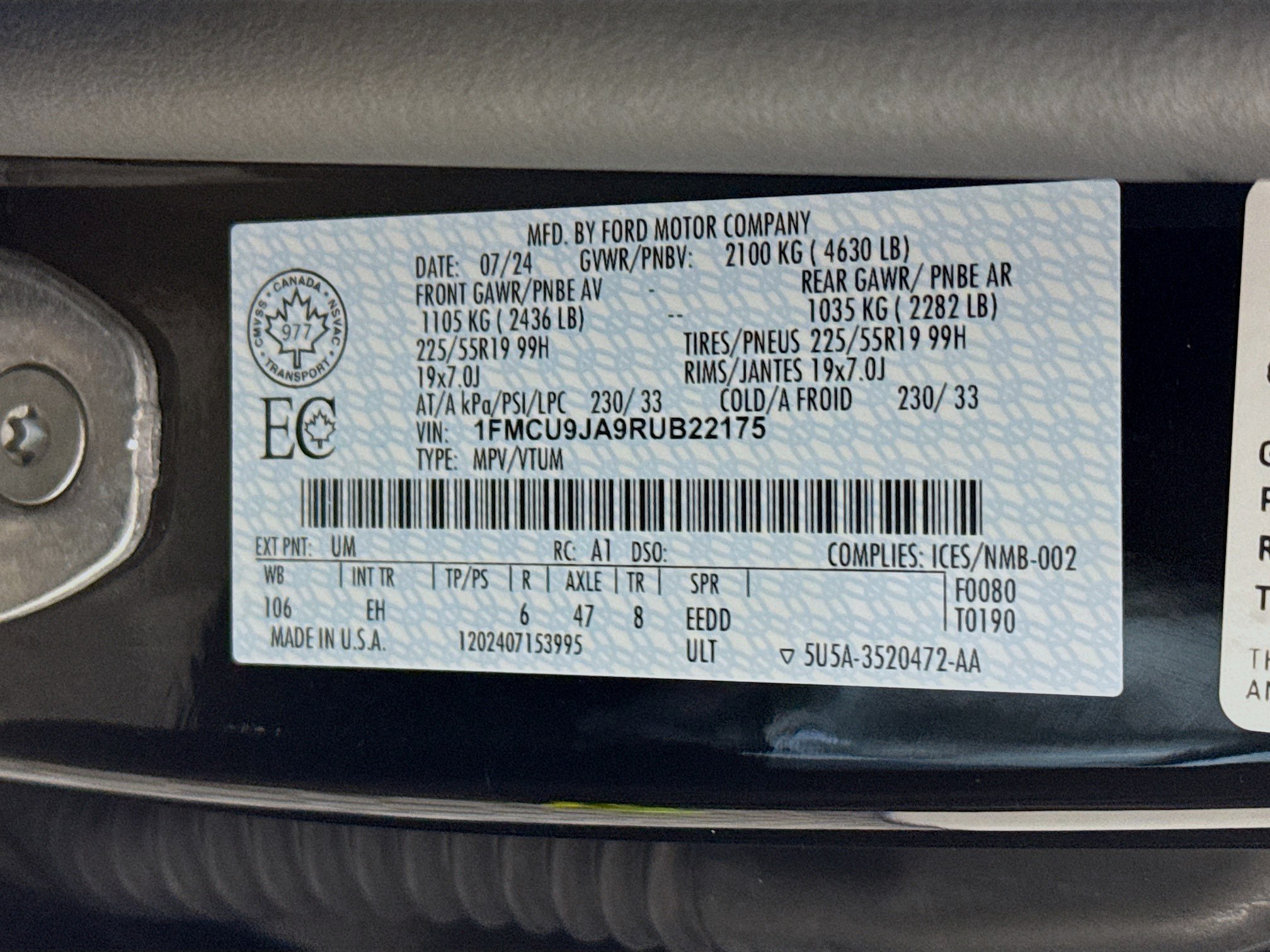 Used 2024 Ford Escape Platinum AWD/4WD image 38