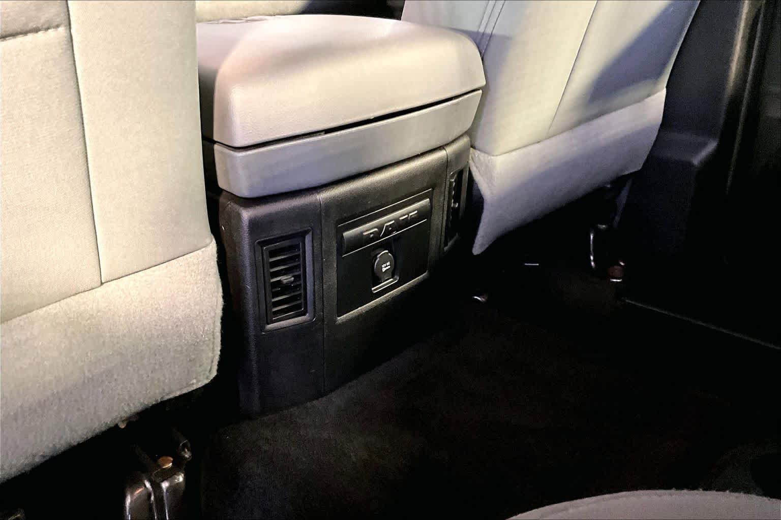 Used 2016 RAM 1500 Big Horn AWD/4WD image 35