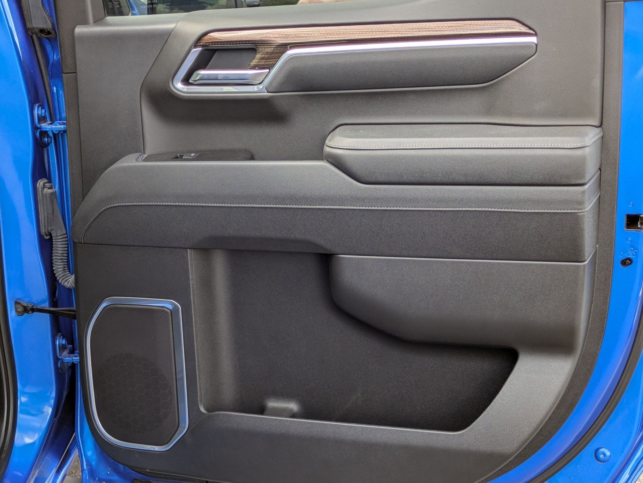 Used 2025 Chevrolet Silverado 1500 LT image 27