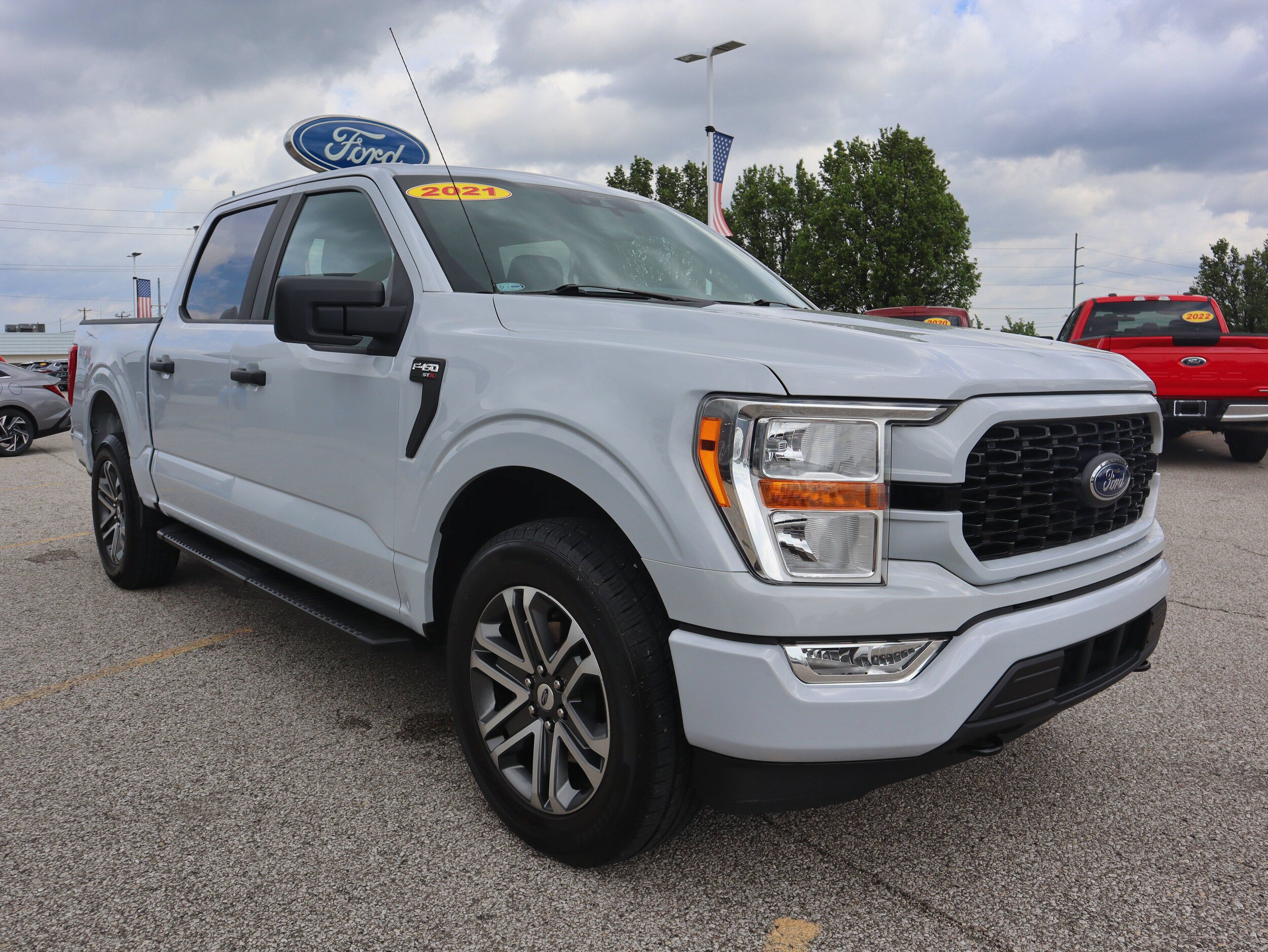 Used 2021 Ford F150 XL w/ STX Appearance Package AWD/4WD image 7