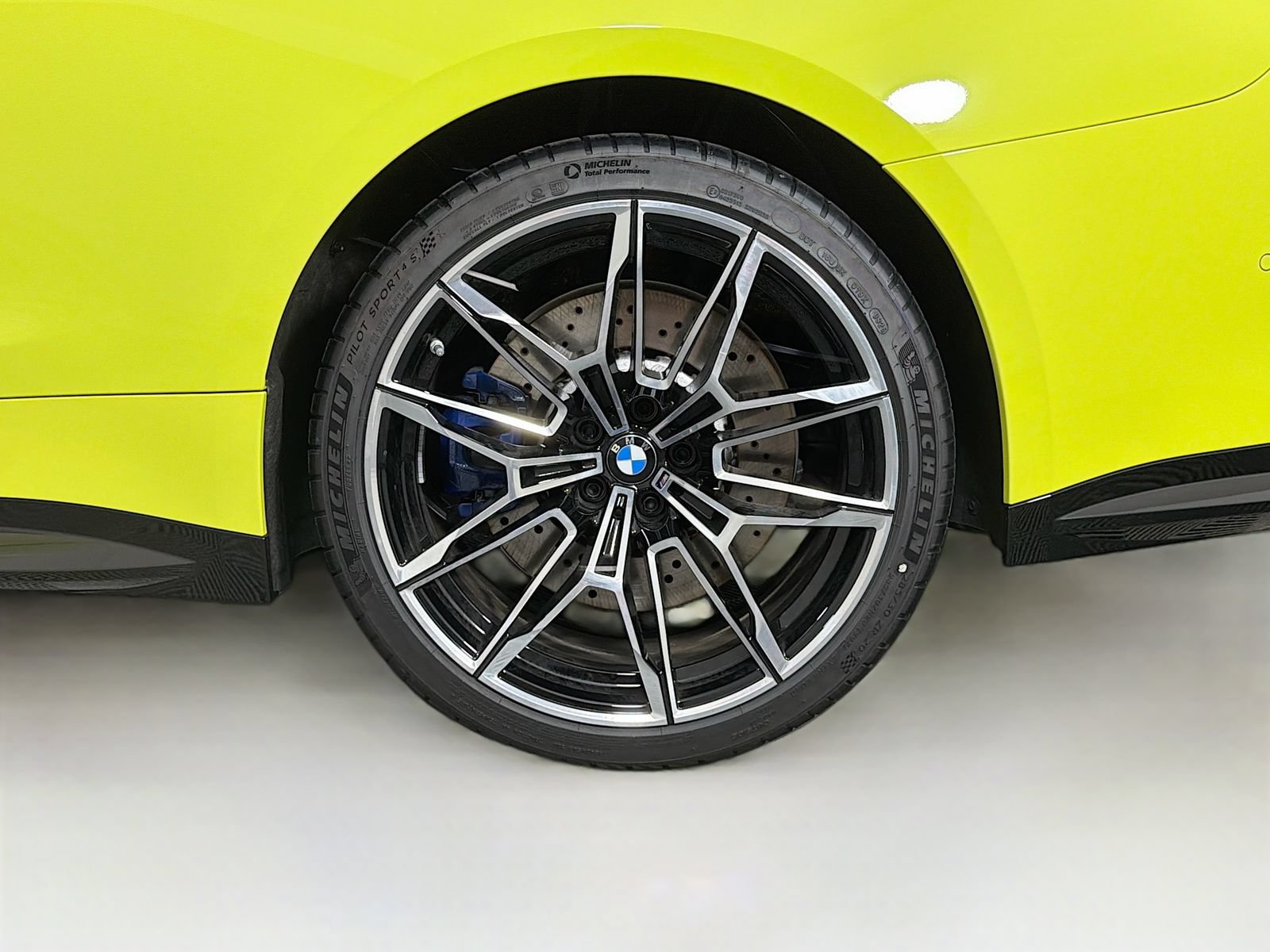 New 2027 BMW M4 xDrive Competition AWD/4WD image 34