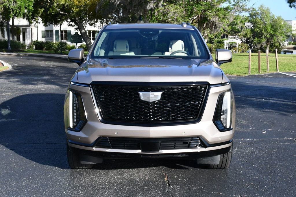 Used 2025 Cadillac Escalade Sport Platinum w/ LPO, ONYX Package image 41