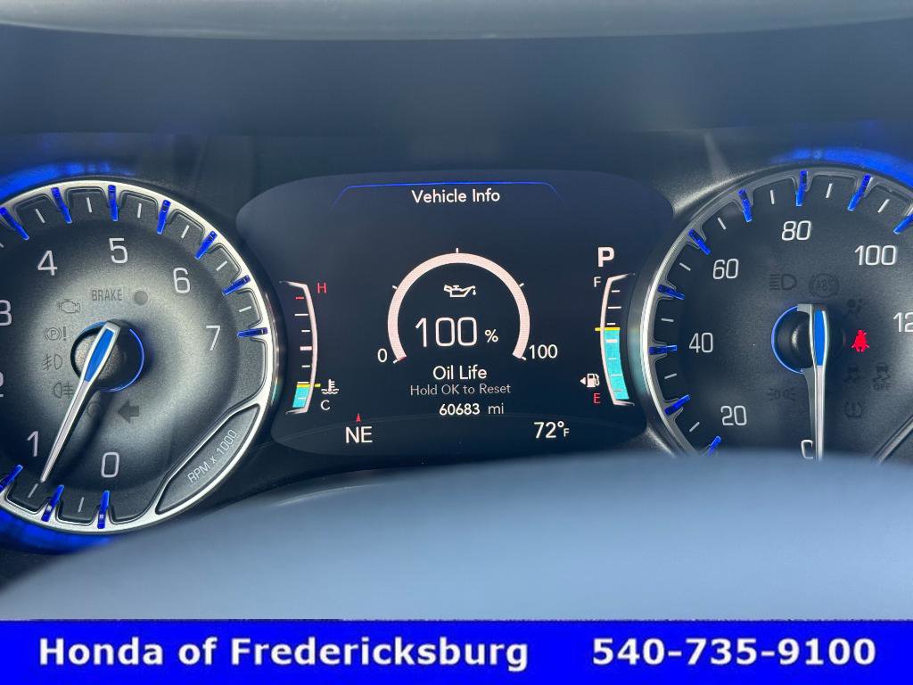 Used 2023 Chrysler Pacifica Touring-L image 20