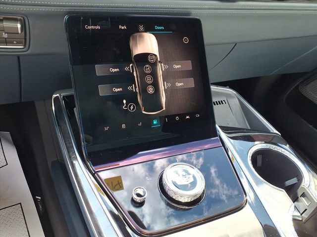 Certified 2025 Cadillac Escalade IQ Luxury 2 w/ LPO, Premium Carpet Package AWD/4WD image 23