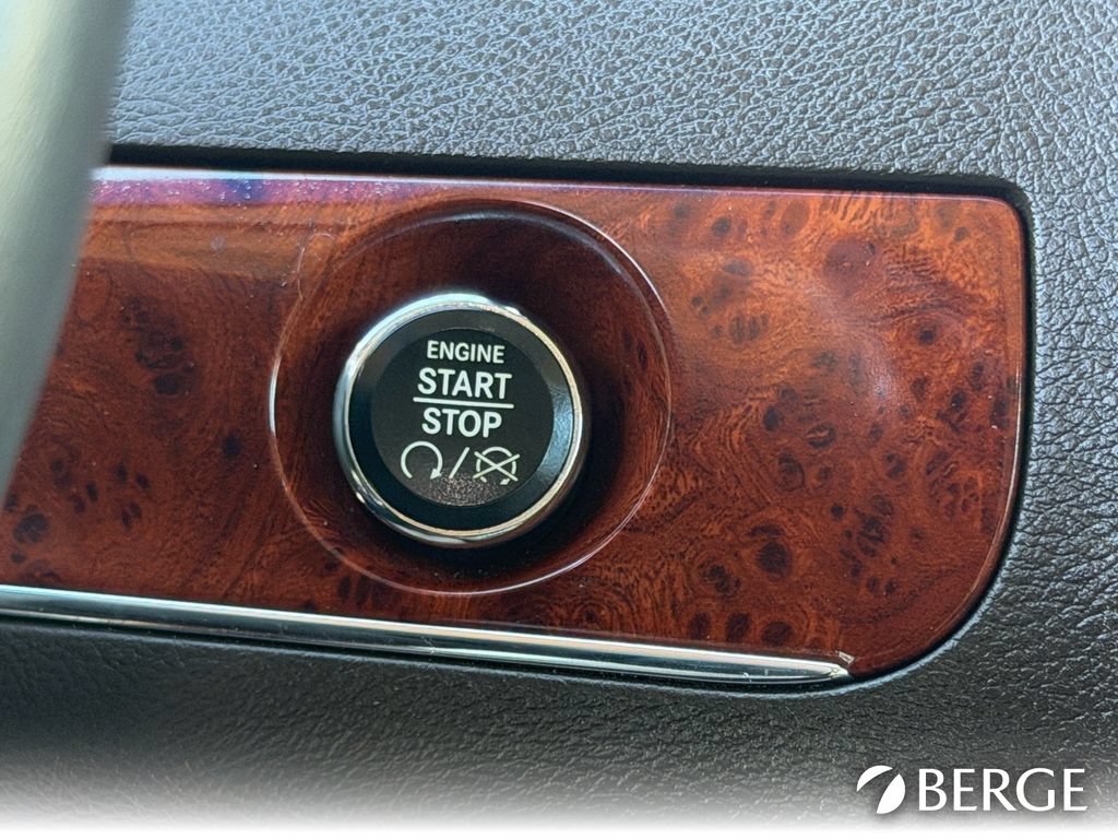 Used 2013 Chrysler Town & Country Touring-L w/ Driver Convenience Group FWD image 23
