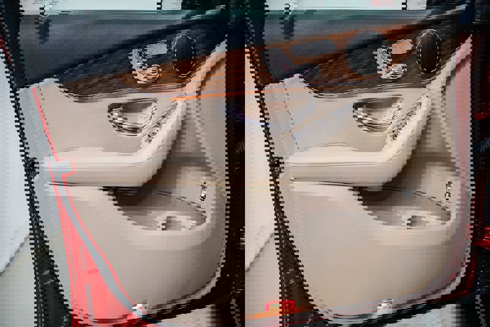 Certified 2021 Mercedes-Benz GLC 300 image 18