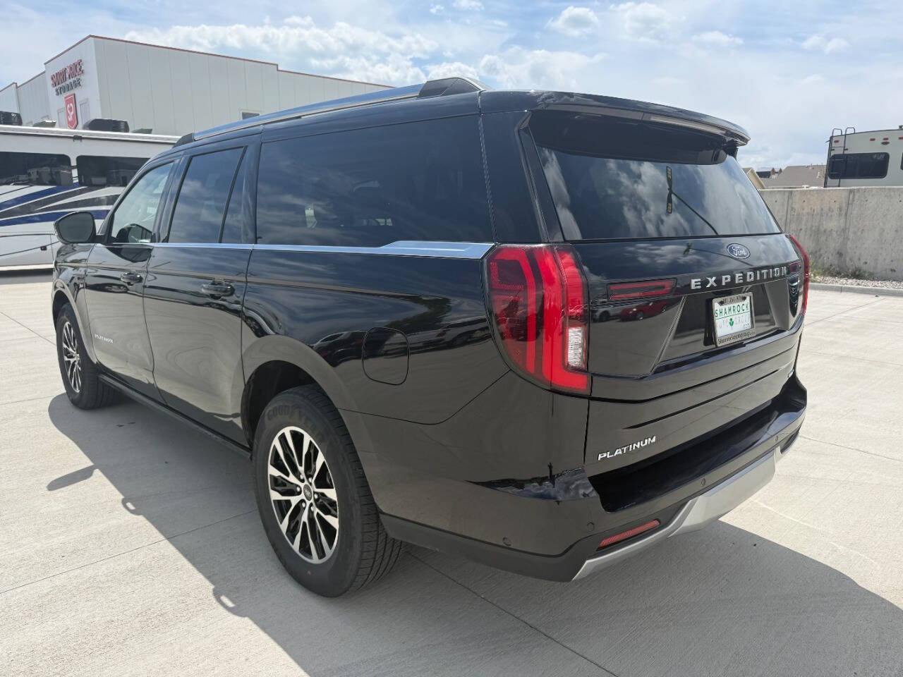 Used 2025 Ford Expedition Max Platinum AWD/4WD image 5