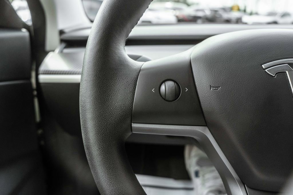 Used 2020 Tesla Model 3 Long Range image 20