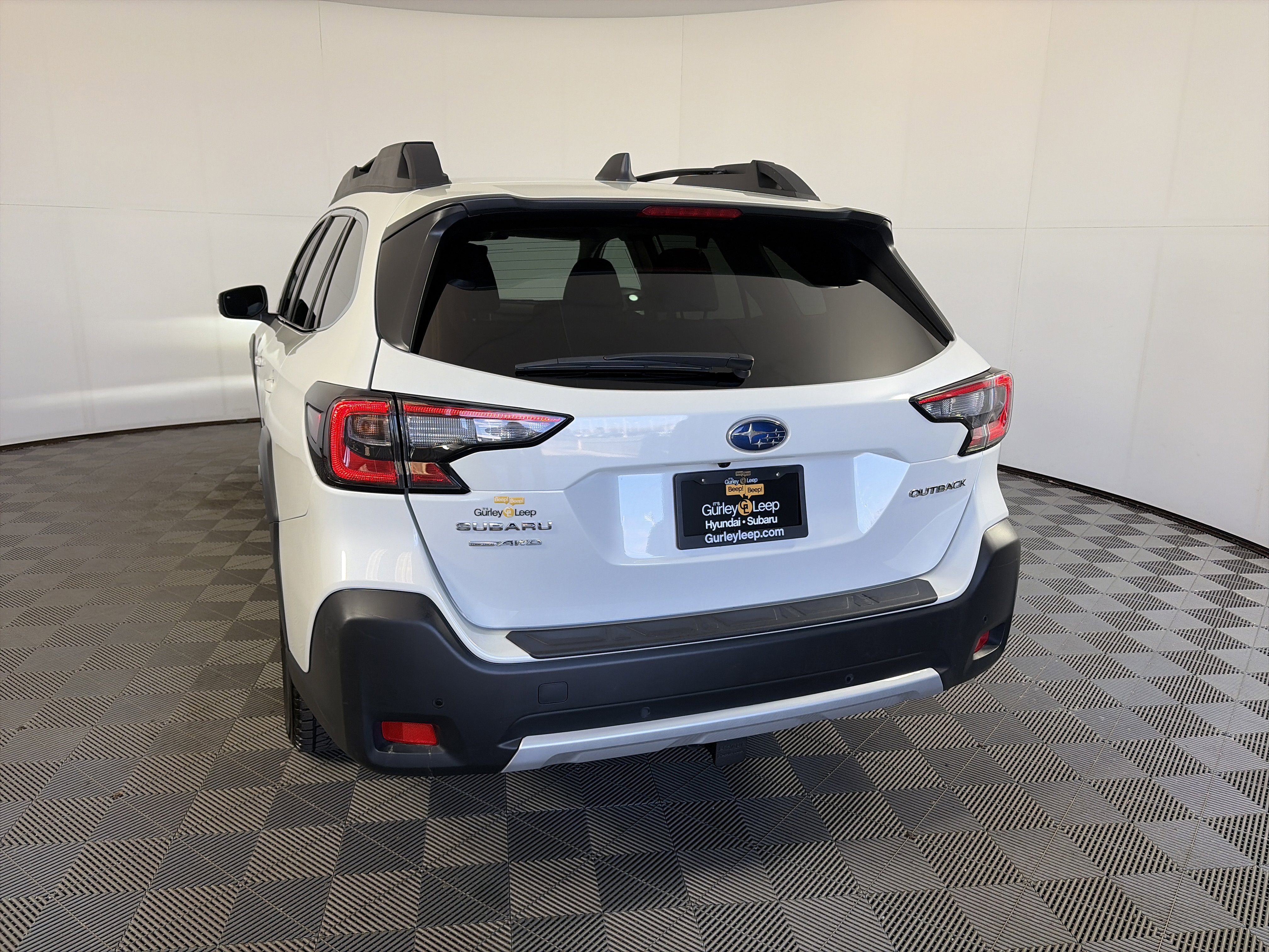 Certified 2024 Subaru Outback Limited image 8