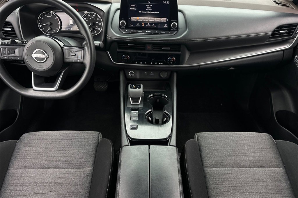 Used 2023 Nissan Rogue SV image 17