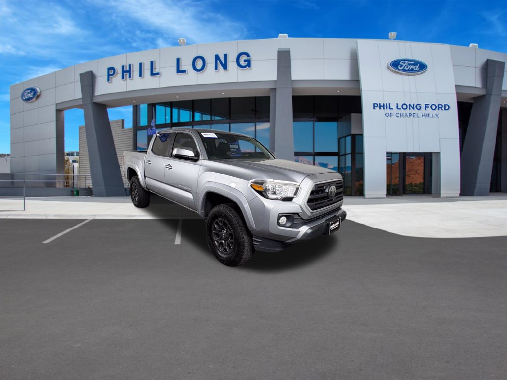 Used 2018 Toyota Tacoma SR5 RWD image 7