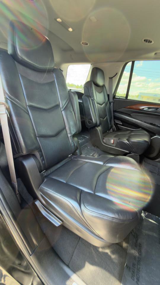Used 2015 Cadillac Escalade Premium AWD/4WD image 50