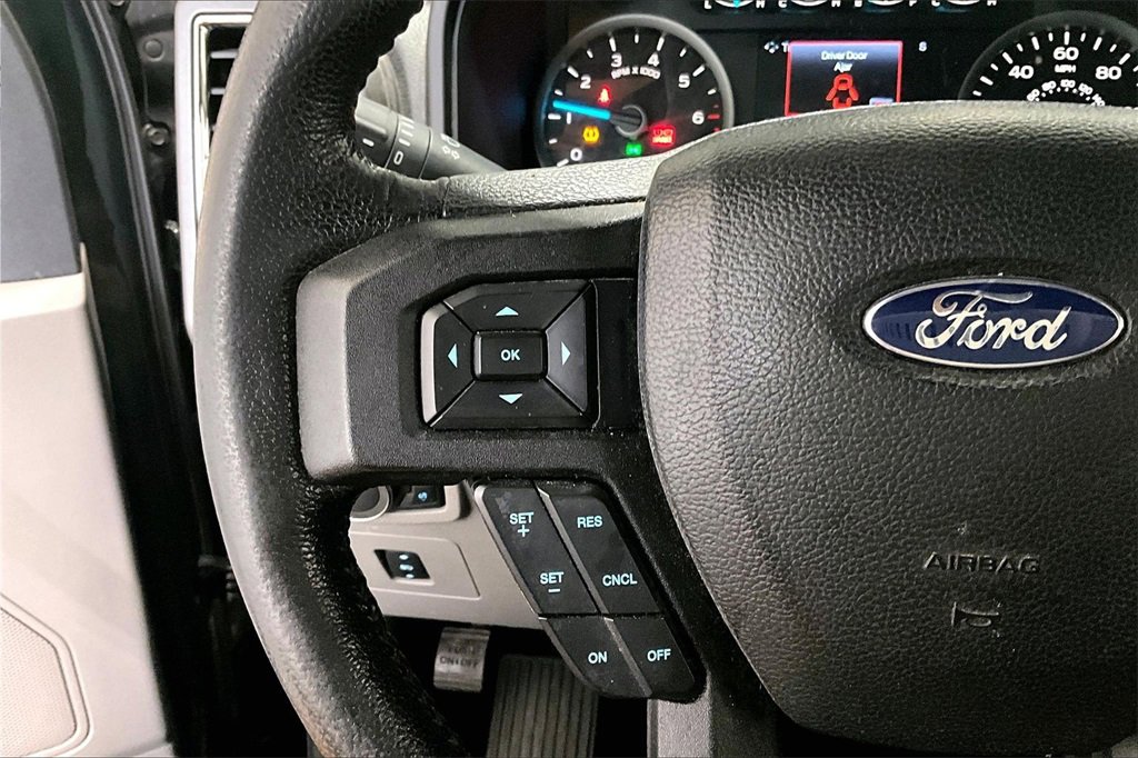 Used 2016 Ford F150 XLT w/ Equipment Group 302A Luxury image 12