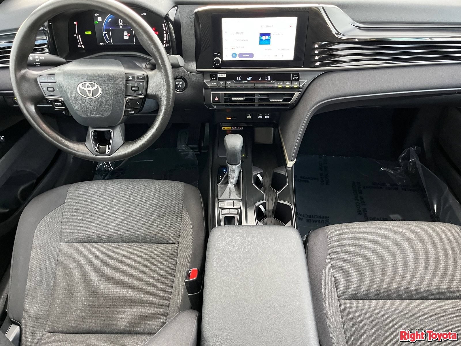 Used 2026 Toyota Camry LE FWD image 15