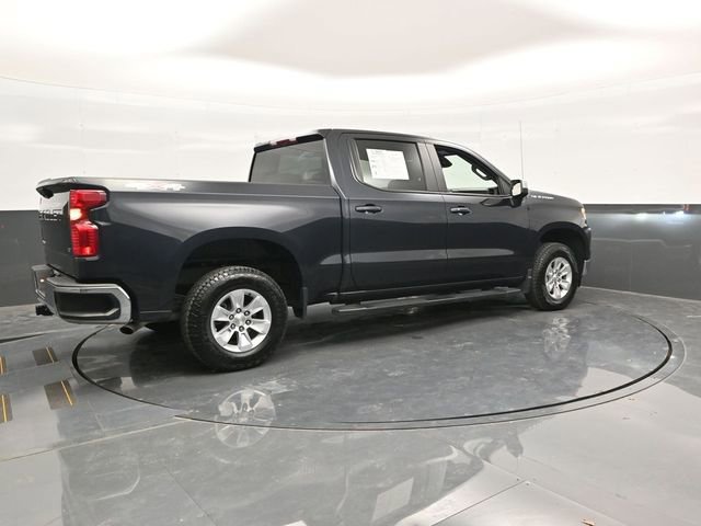 Used 2023 Chevrolet Silverado 1500 LT AWD/4WD image 7