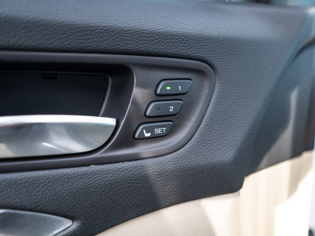 Certified 2020 Acura MDX SH-AWD w/ Technology Package image 27