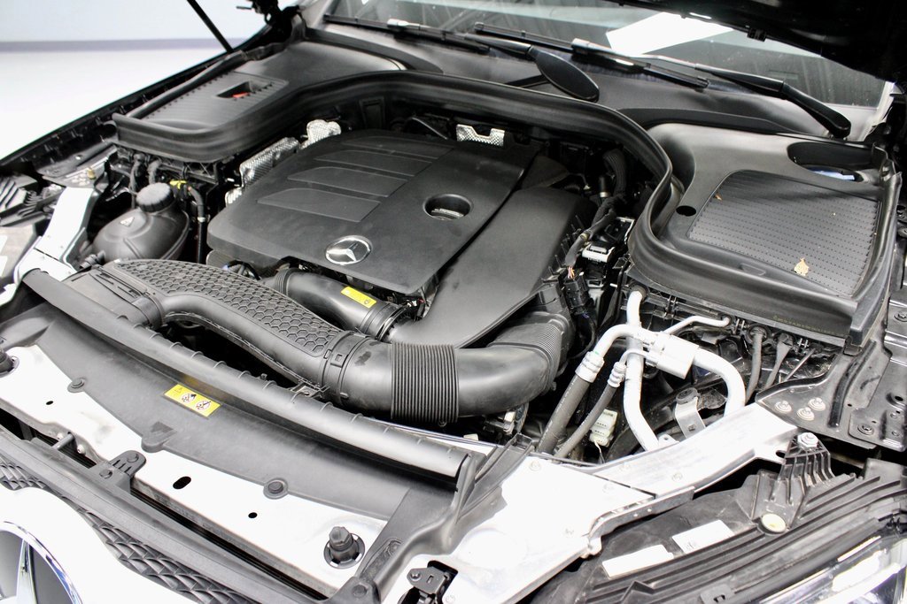 Used 2022 Mercedes-Benz GLC 300 4MATIC image 16