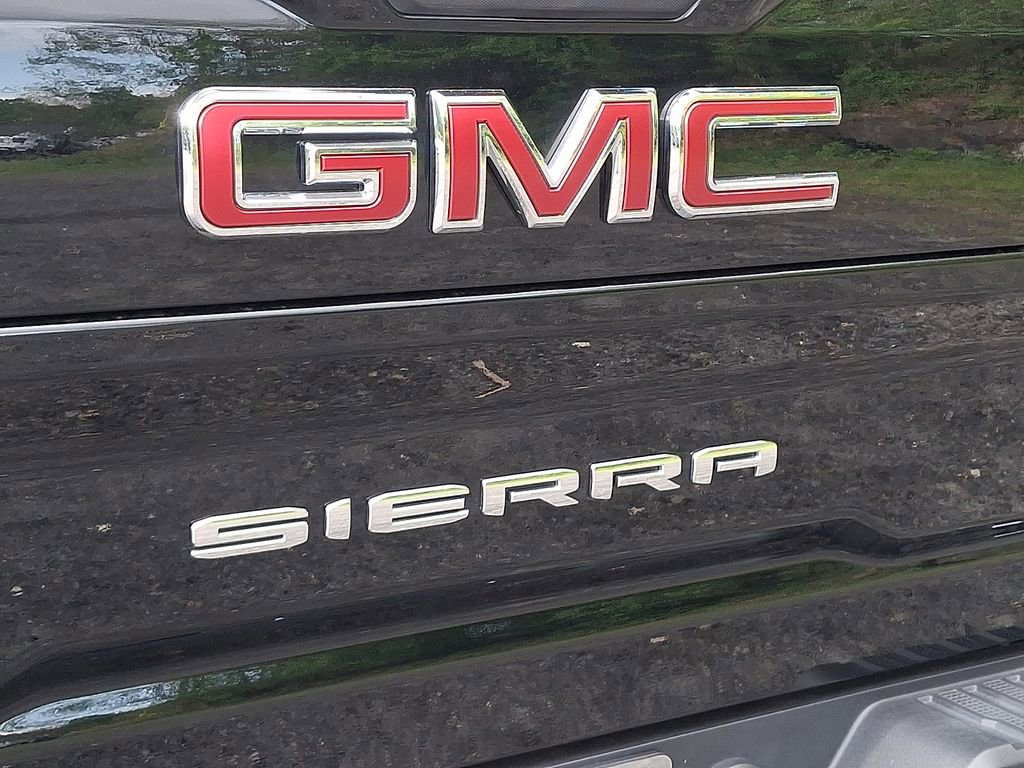 Used 2025 GMC Sierra 2500 AT4 w/ AT4 Premium Plus Package AWD/4WD image 29