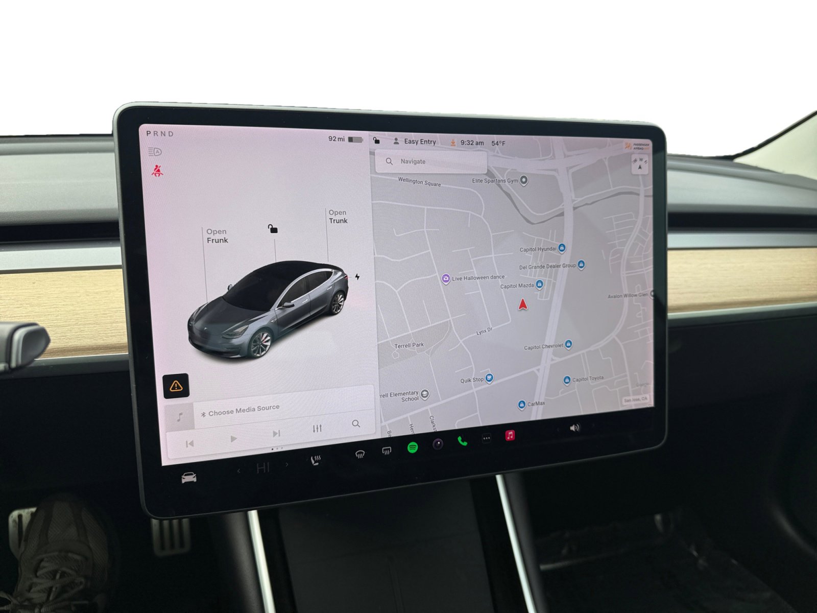 Used 2018 Tesla Model 3 Performance image 12