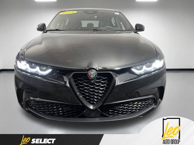 Used 2024 Alfa Romeo Tonale Veloce AWD/4WD image 2