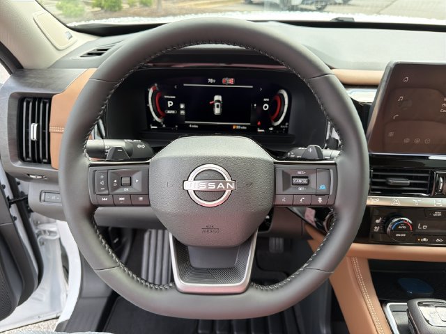 New 2026 Nissan Pathfinder Platinum w/ Lighting Package AWD/4WD image 28