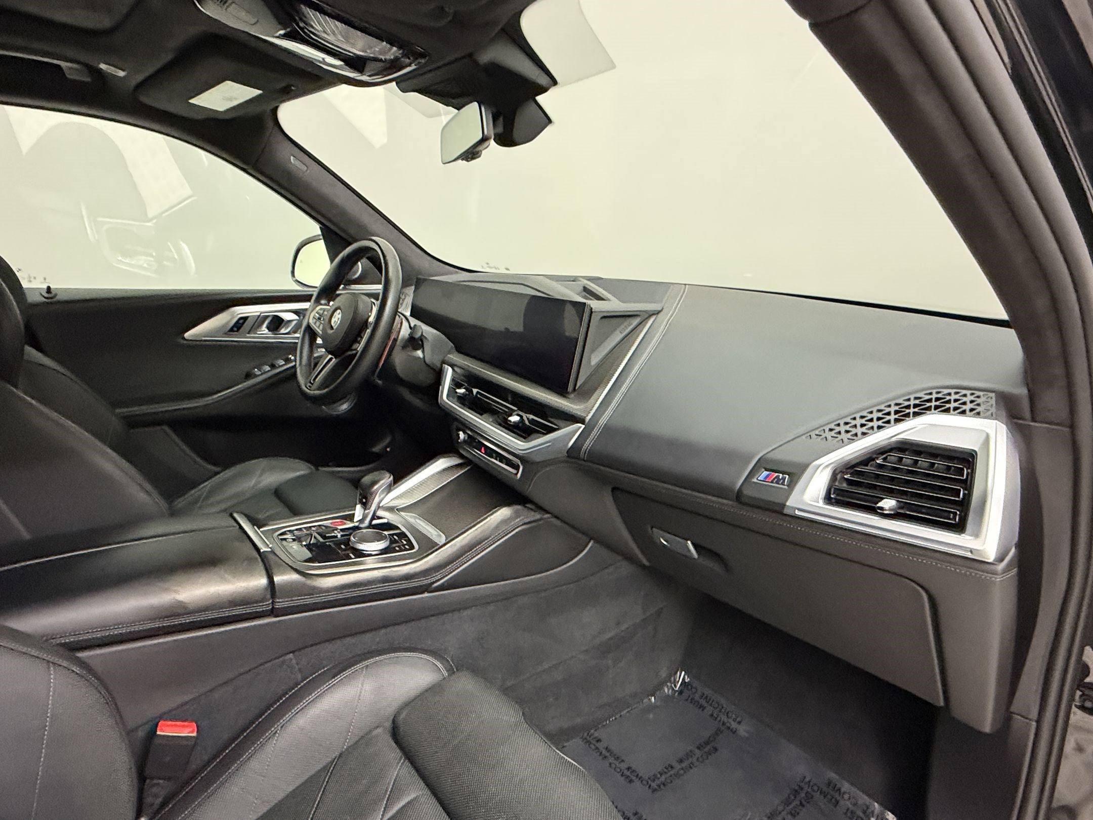 Certified 2023 BMW XM AWD/4WD image 31