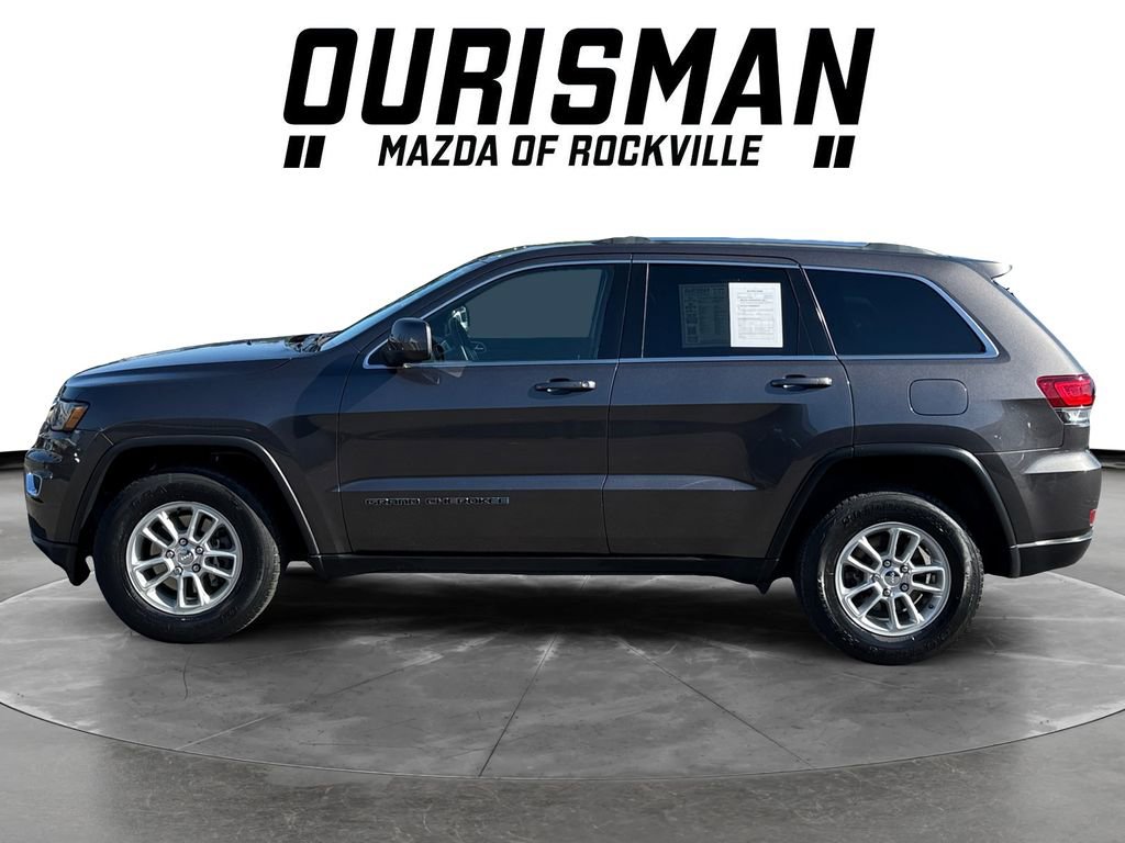 Used 2020 Jeep Grand Cherokee Laredo AWD/4WD image 3