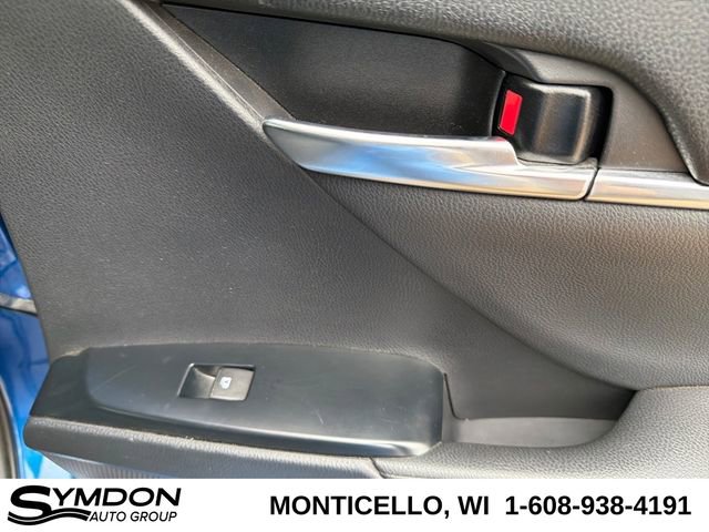 Used 2020 Toyota Camry XSE image 21