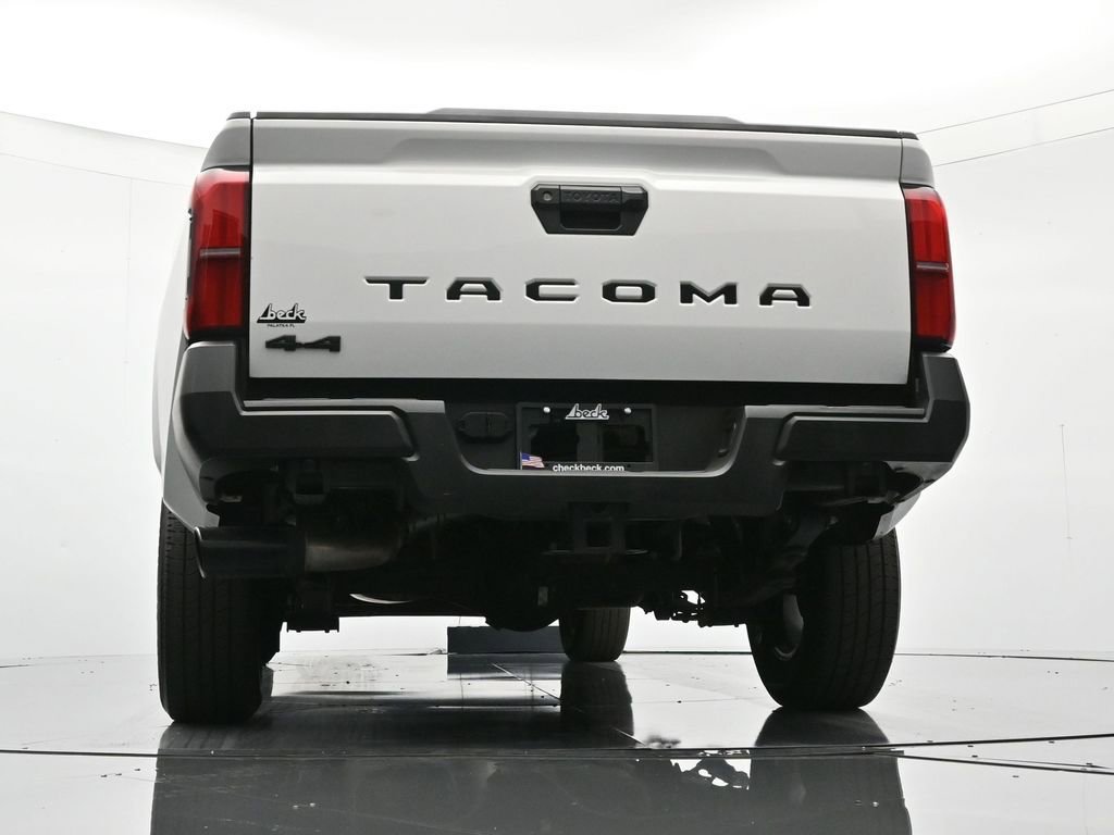 Used 2024 Toyota Tacoma SR image 41