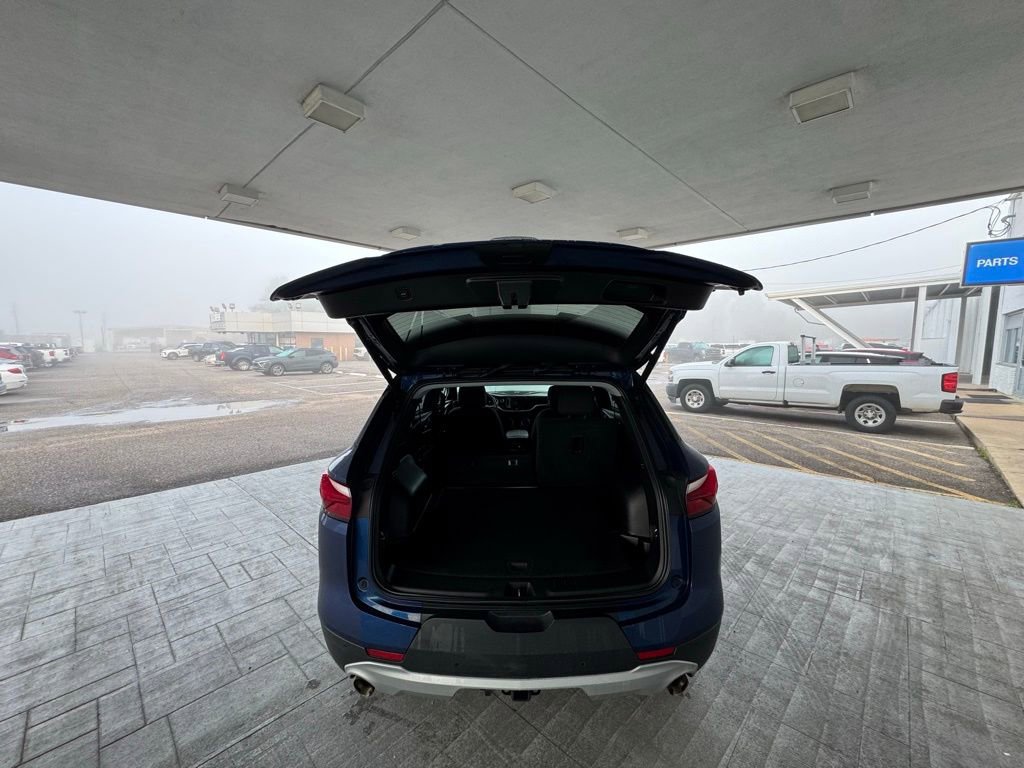 Used 2022 Chevrolet Blazer LT image 9