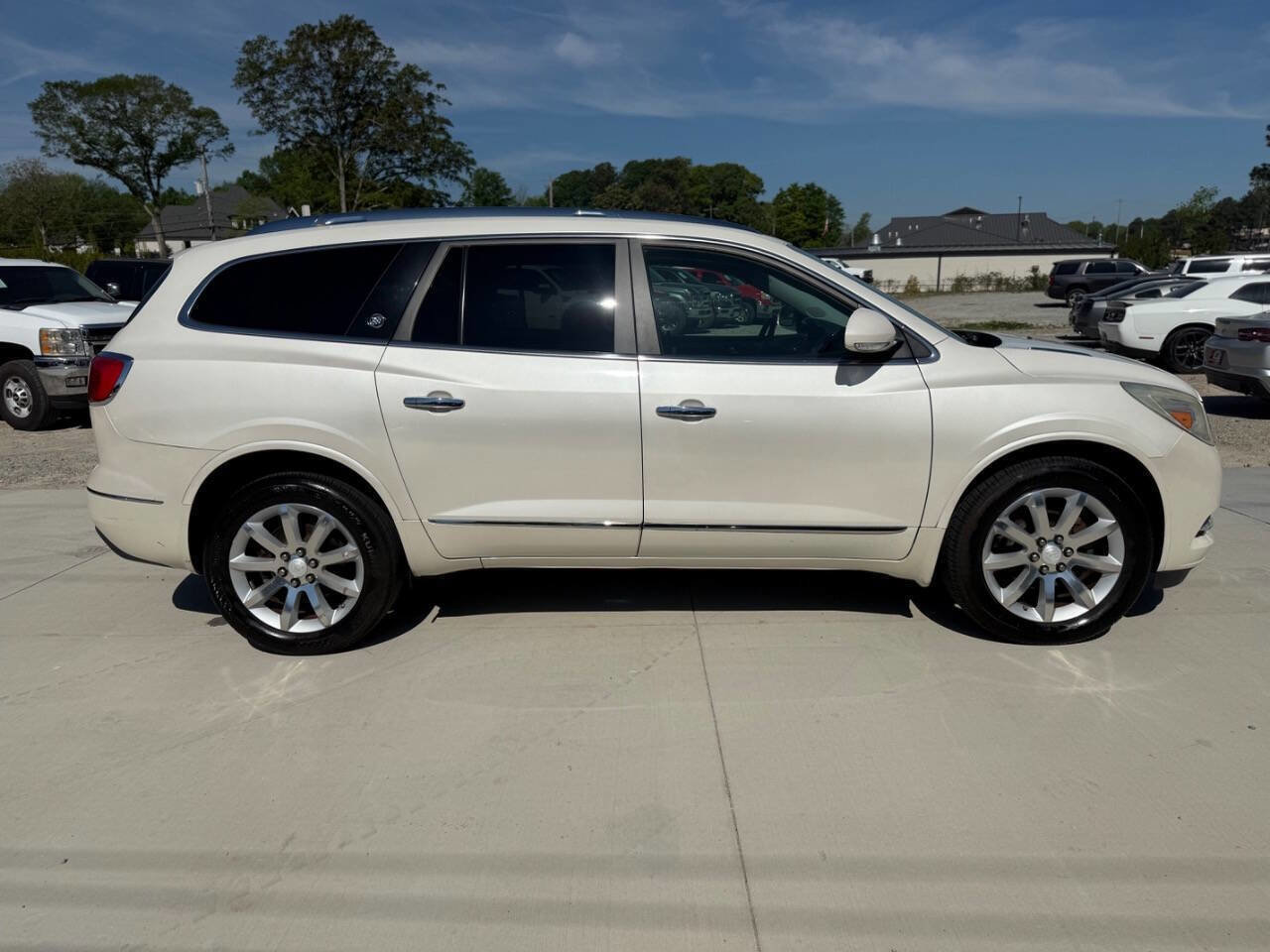 Used 2015 Buick Enclave Premium w/ Experience Buick Package FWD image 8