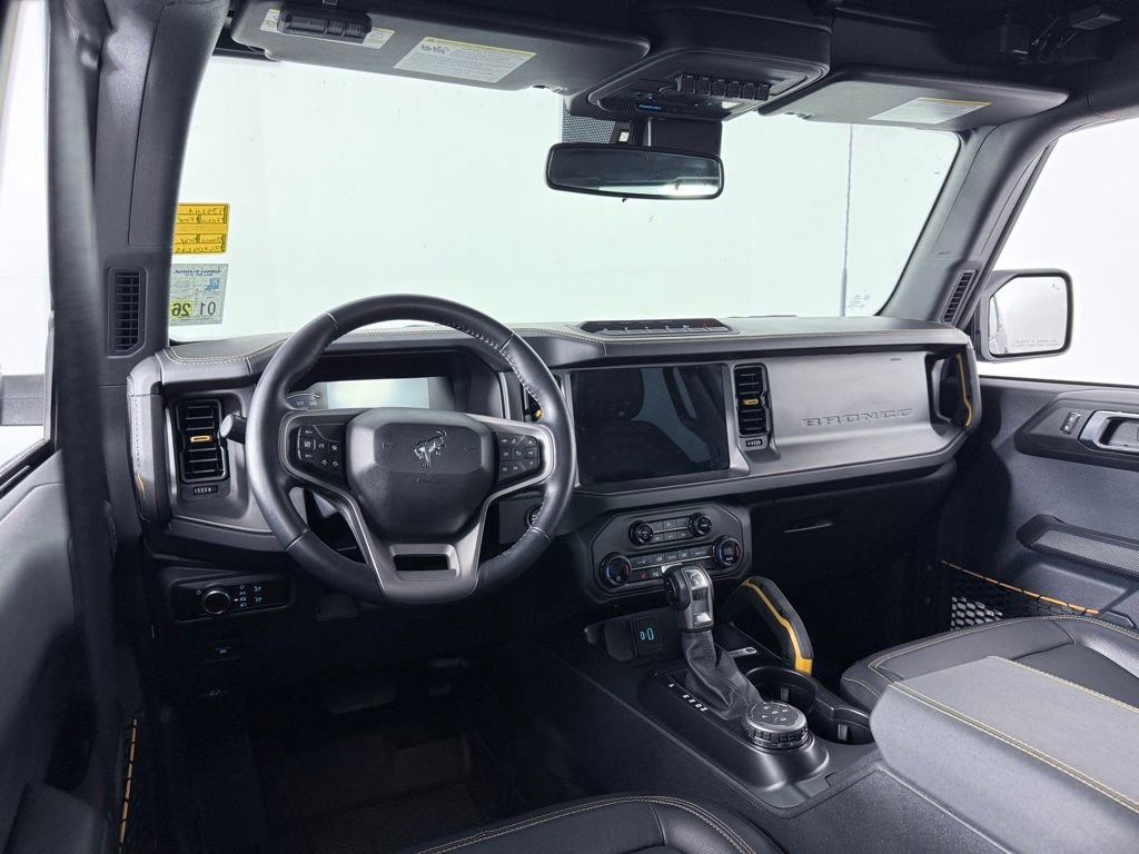 Used 2024 Ford Bronco Badlands image 19