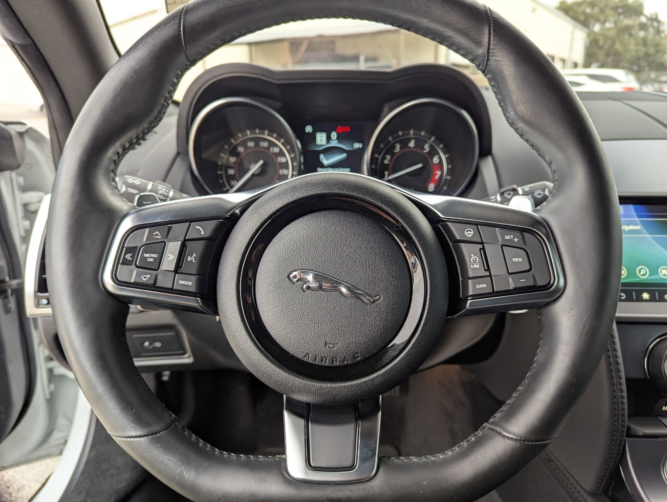 Used 2019 Jaguar F-TYPE Coupe image 19