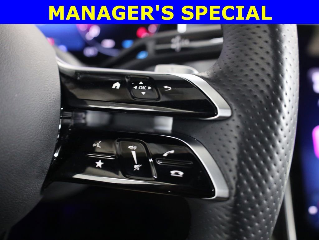 Certified 2025 Mercedes-Benz C 300 4MATIC Sedan image 23