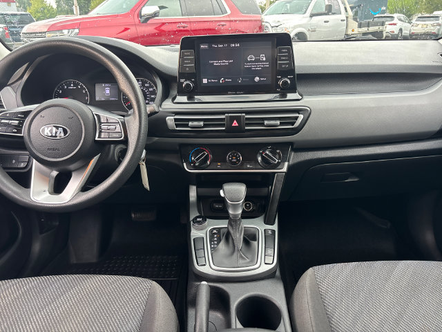 Used 2021 Kia Seltos LX AWD/4WD image 13