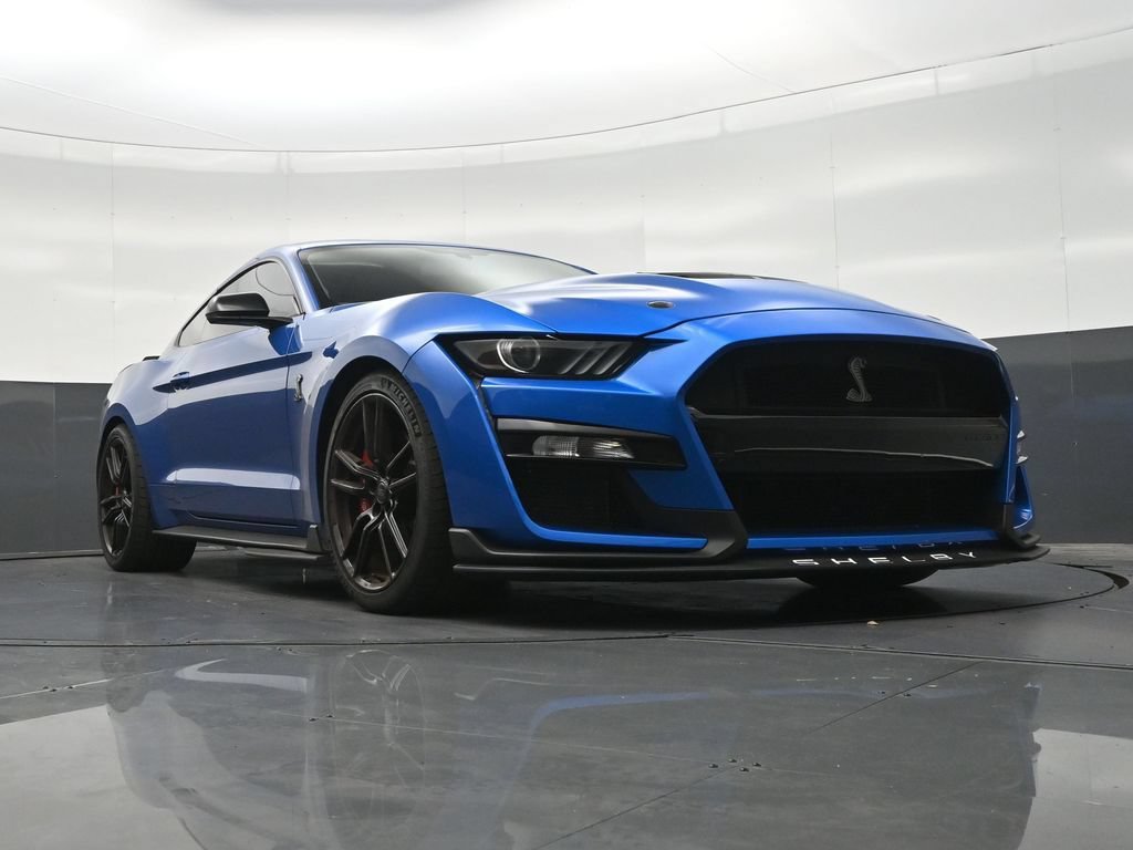 Used 2021 Ford Mustang Shelby GT500 w/ Technology Package RWD image 34