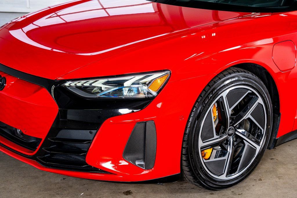 Used 2024 Audi RS e-tron GT w/ Carbon Performance Package image 11