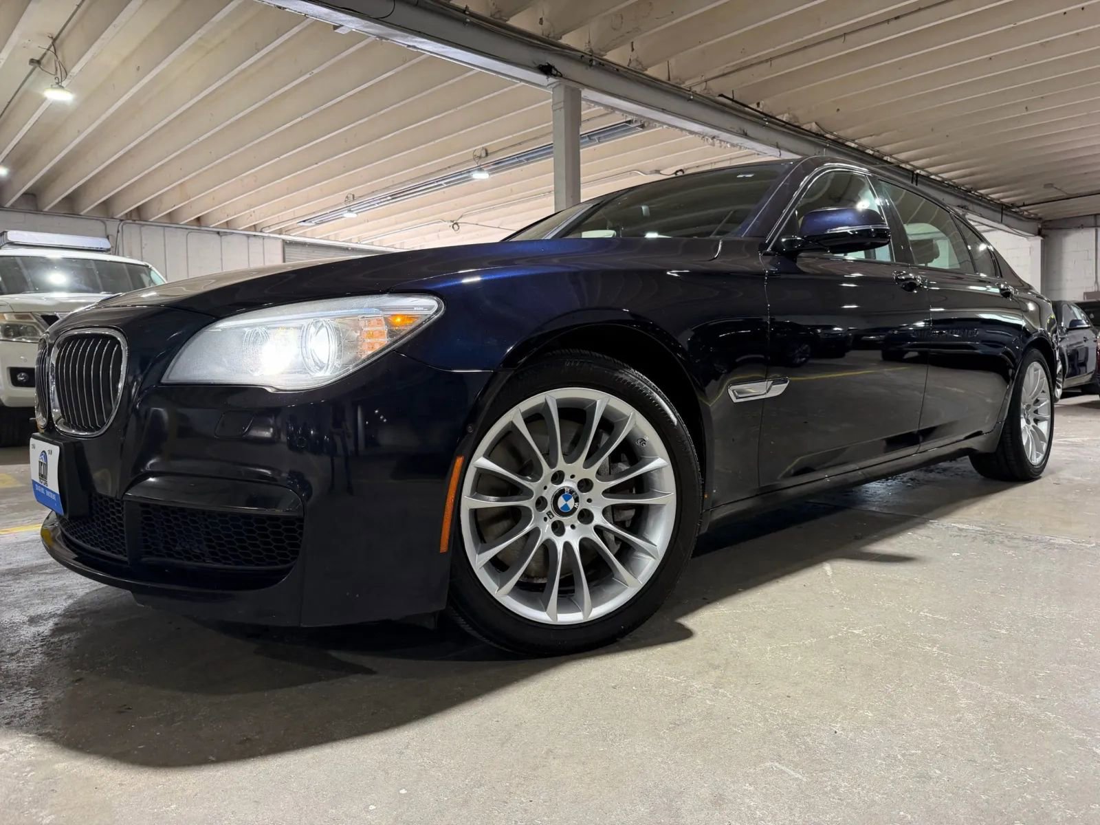 Used 2013 BMW 750Li xDrive AWD/4WD image 2